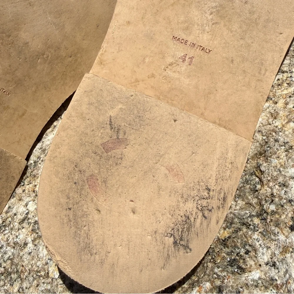 Chanel CC Chain Trim Quilted Slide Sandals Beige Leather Platform Size 41 Italy - Picture 15 of 15